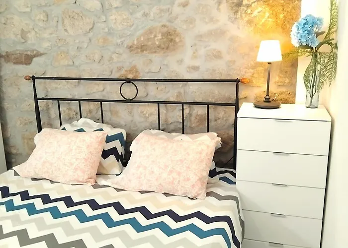 Anexo Na Quintinha * Caldas Da Rainha